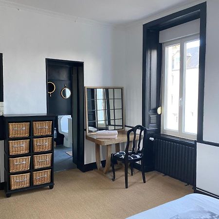 Chambre Spacieuse Dans Maison Renovee Granville Esterno foto